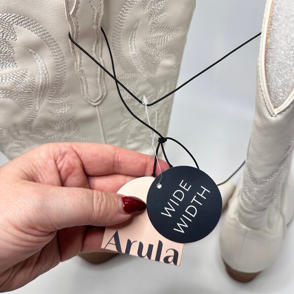 NWT Arula Amaya White Faux Leather Tall Knee High Wide Calf Cowboy Western Boots - Picture 14 of 14